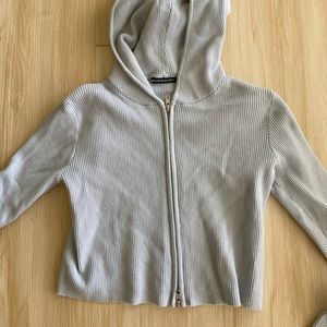 Brandy Melville Sweater